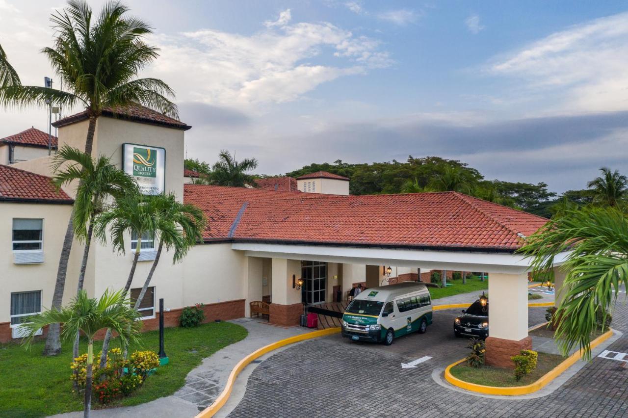 Quality Hotel Real Aeropuerto San Salvador San Luis Ngoại thất bức ảnh